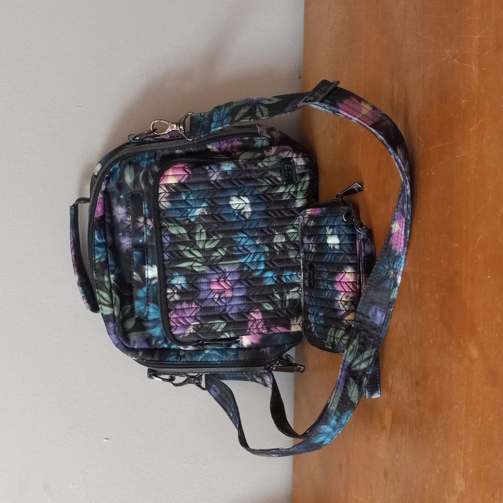 Lug Ranger w/ Rodeo Wallet Black Bloom